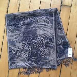 NWT Animal Print Scarf. Super soft.